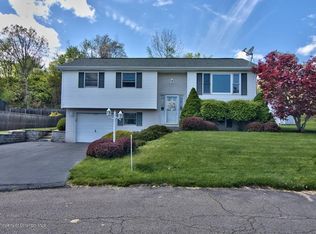 226 Ontario St, Olyphant, PA 18447