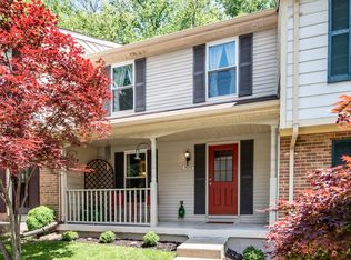 9088 Tiffany Park Ct, Springfield, VA 22152
