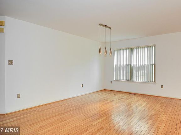 3rd image of 5410 Castle Bar Ln