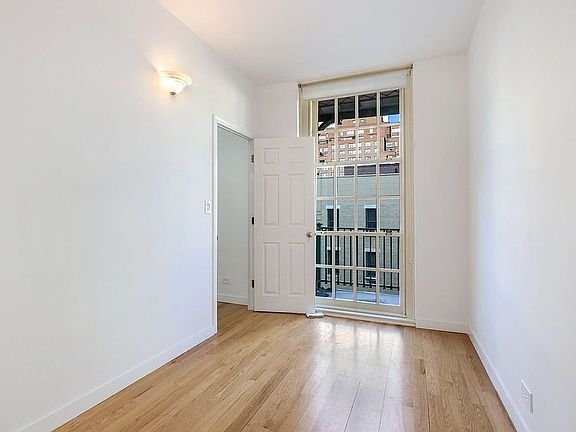 4th image of 508 E 78th St #6-0