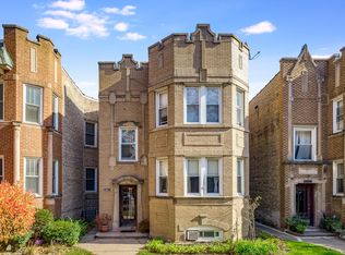 5927 N Maplewood Ave, Chicago, IL 60659