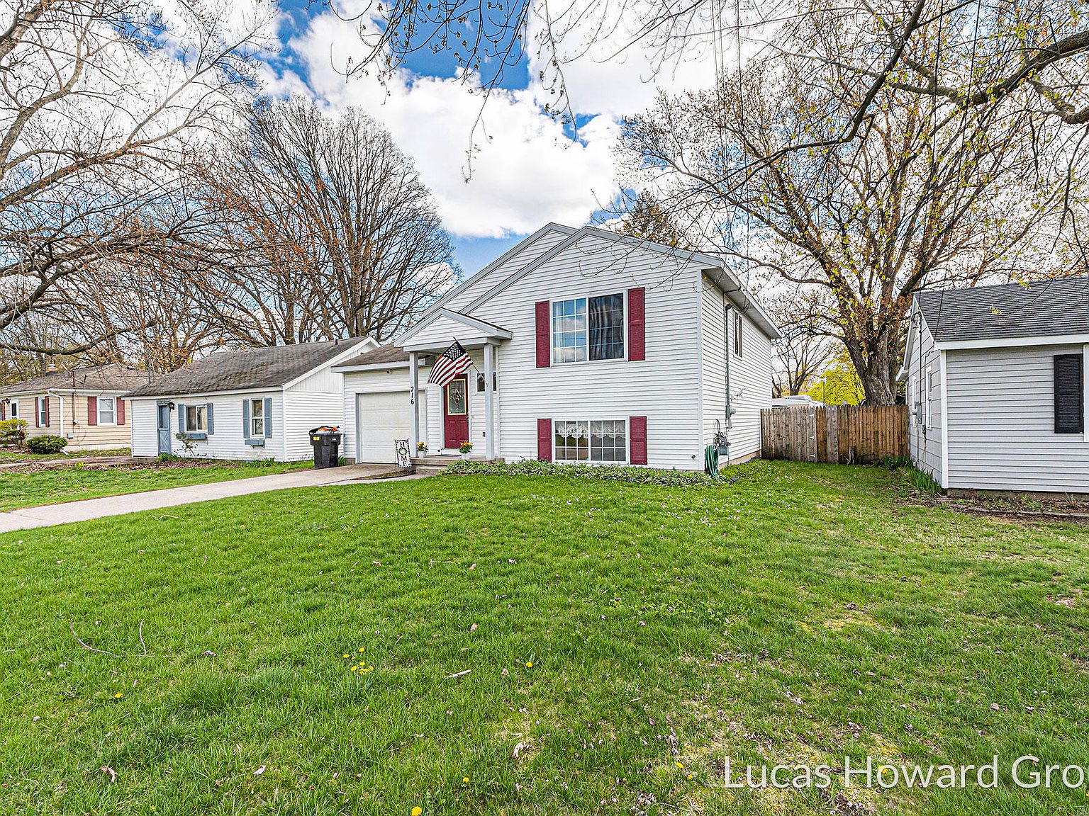 216 Majestic St SE, Kentwood, MI 49548 Zillow