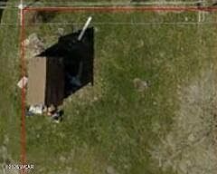1st image of 18 W Center St