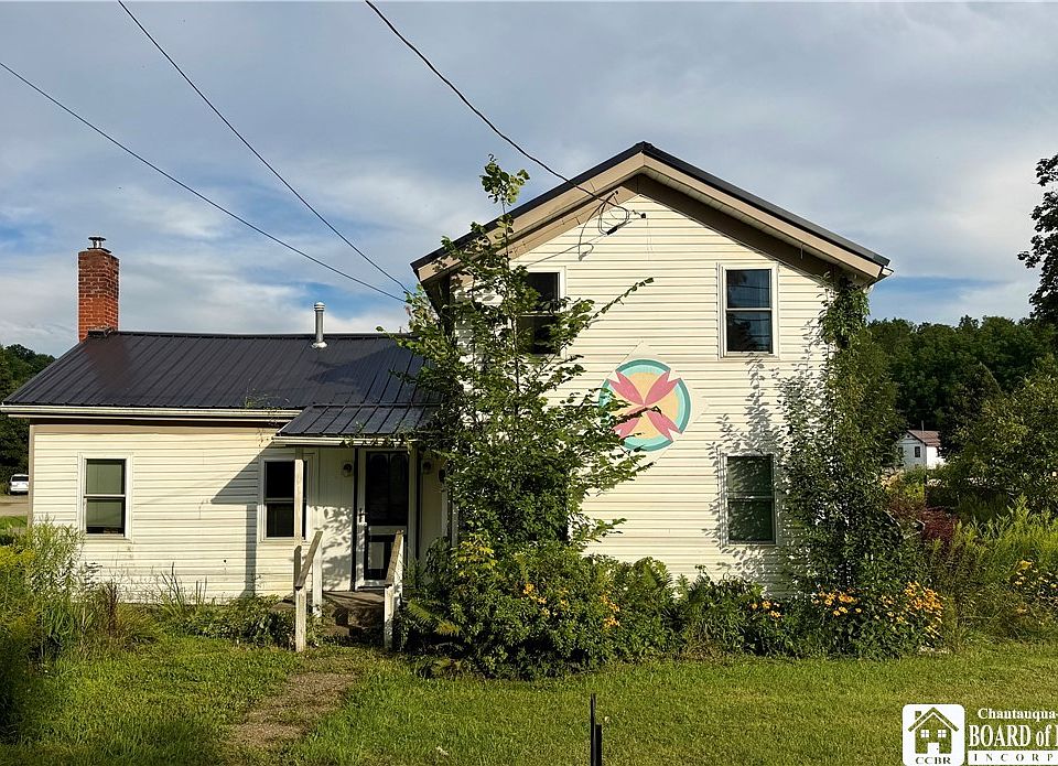 1st image of 124 Williams St