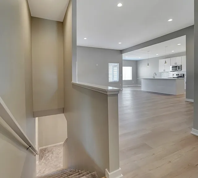 9033 S 42nd St — Photo 36