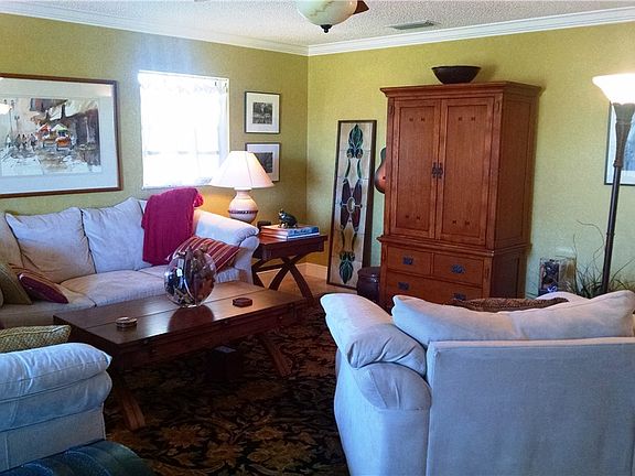 4th image of 63 Woodland Dr #203 & 204