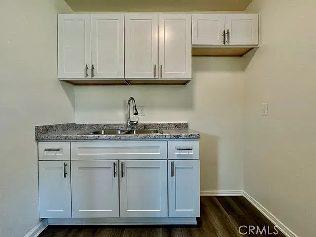 1811 W Sallie Ln #4 — Photo 14