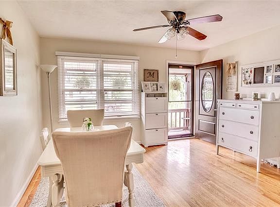 3rd image of 11117 Golf Crest Dr