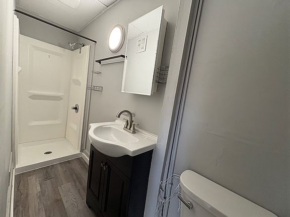 3rd image of 400 Atlantic St APT 2D