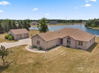 14809 Halter Rd, Leo, IN 46765