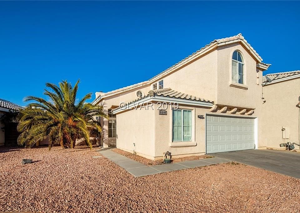Exterior front of the home with 2.5 car garage.