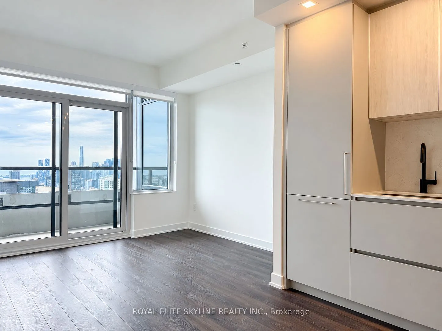 2 bed, $2,400 — Photo 2