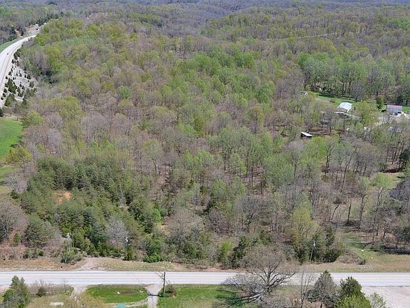 2nd image of 7916 Shepherdsville Rd