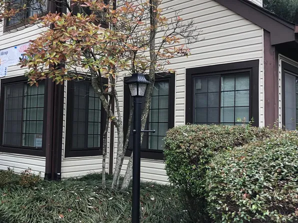 1609 Airy Hill Ct #8B, Crofton, MD 21114