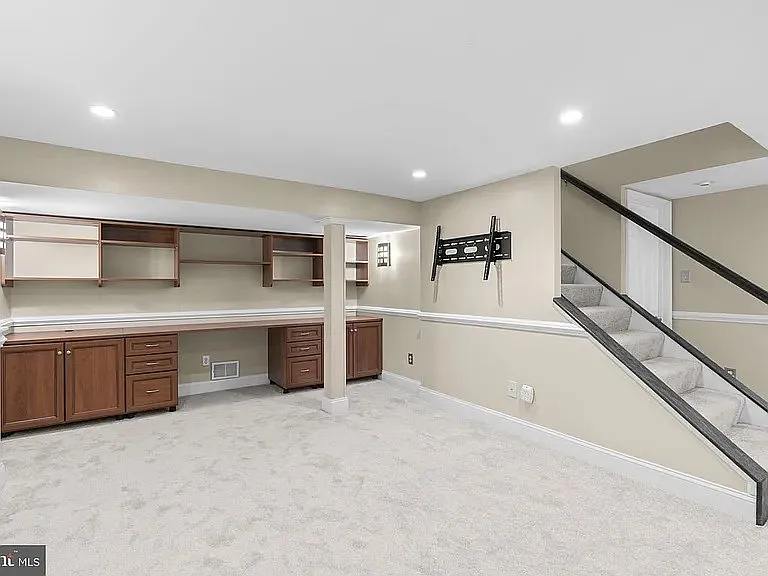 404 Forest Ln — Photo 14
