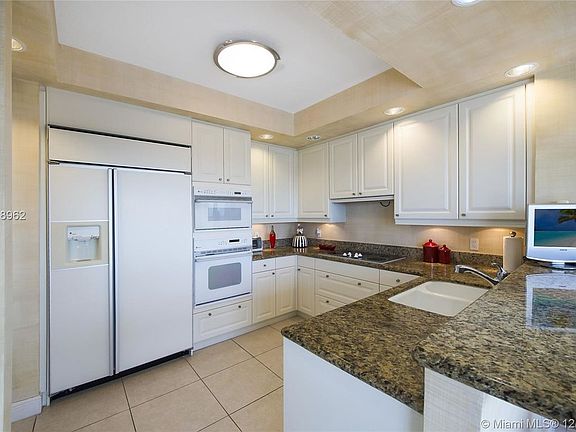 5th image of 13627 Deering Bay Dr APT 902