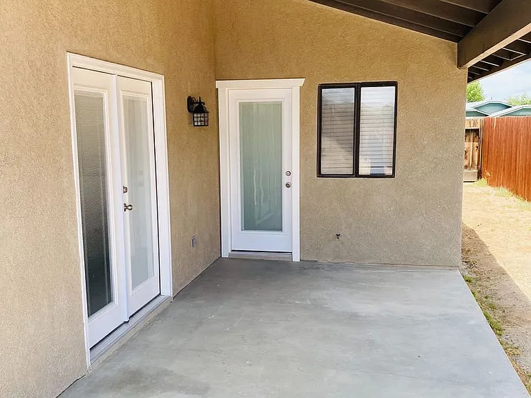 629 Beth Ln — Photo 21