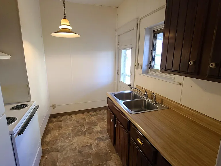 114 S Main St #1 — Photo 11