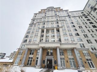 135 James St S #304, Hamilton, ON