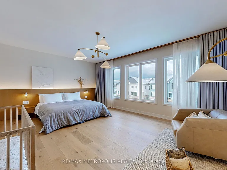 104 Stoneleigh Dr — Photo 18