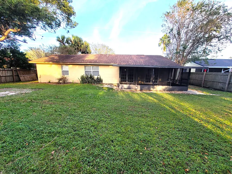 622 Green Meadow Ave — Photo 23
