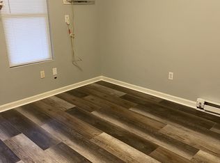 307 N Maple St, Somerset, KY 42501