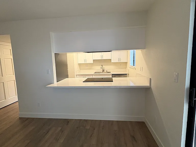 Cambridge Oaks Apartments — Photo 6
