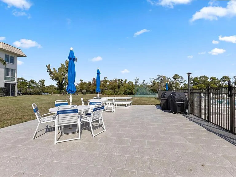 3330 Gulf Of Mexico Dr #104-D — Photo 37