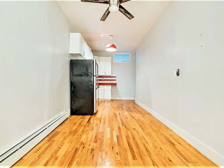896 Madison St #3 — Photo 3
