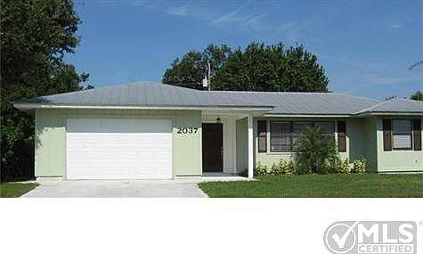 1st image of 2037 SW Ember St