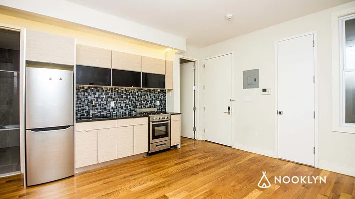 Rented by Nooklyn NYC LLC | media 61