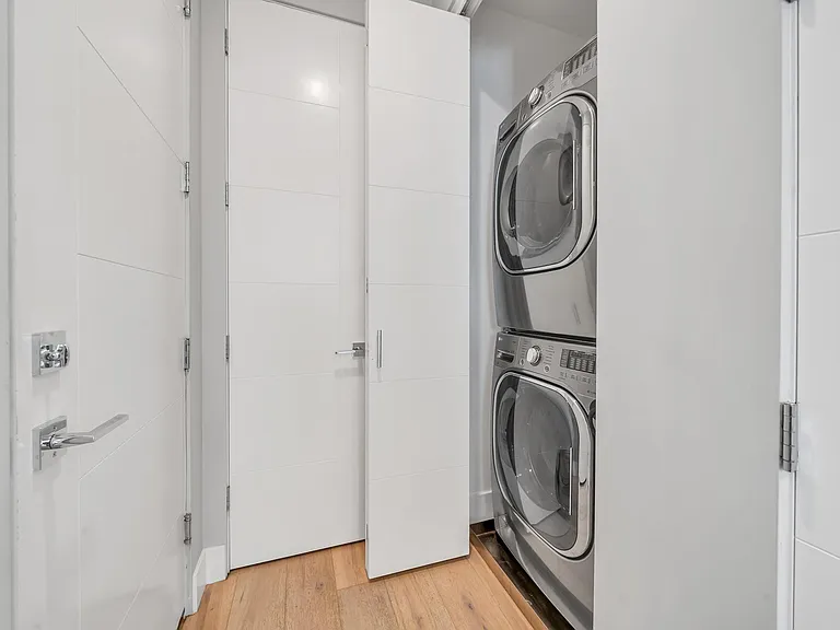 113 Seale Ave — Photo 24
