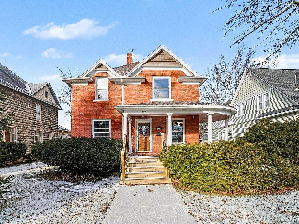 1st image of 309 Grant Ave