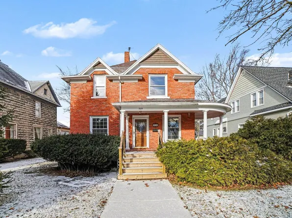 309 Grant Ave, Alma, MI 48801