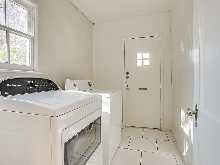 4301 Emerson Ave — Photo 19