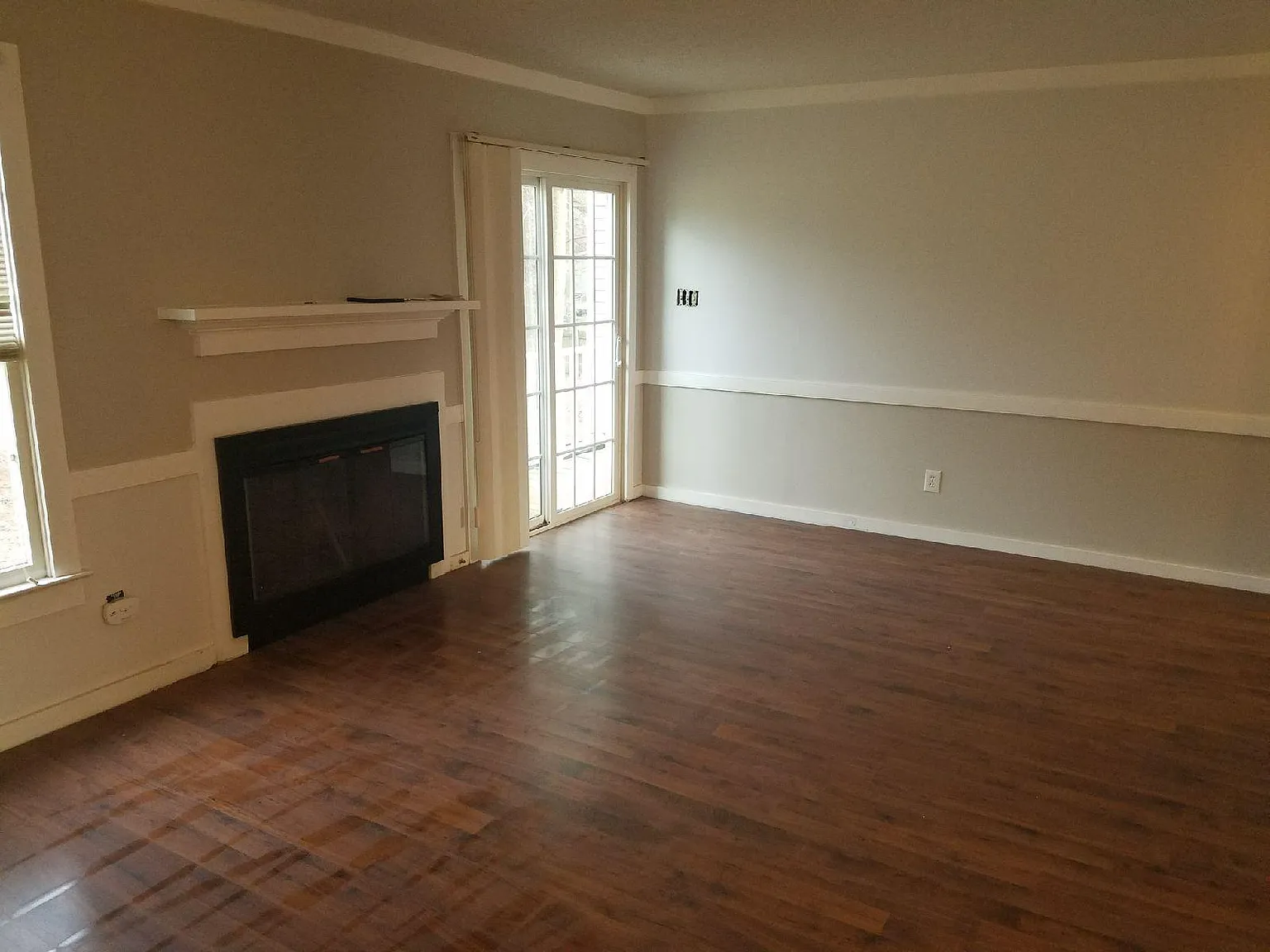 124 Willow Oaks Ct — Photo 2