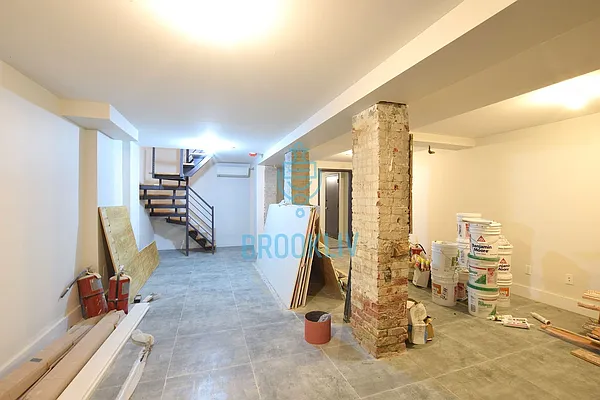 Rented by null | media 22