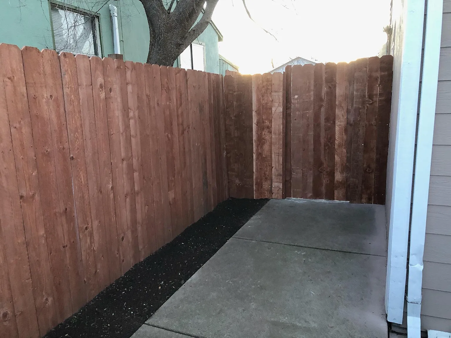 3 bed, 800 sqft, $2,350 — Photo 2