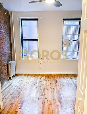 Rented by City Connections Realty | media 19