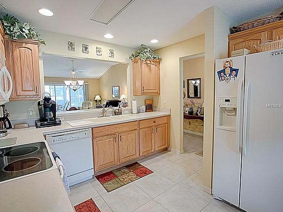 4th image of 7343 SE 173rd Arlington Loop