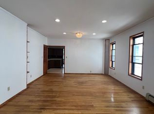 2448 E 24th St FLOOR 1, Brooklyn, NY 11235