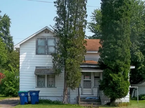 251 Modoc St, Clintonville, WI 54929