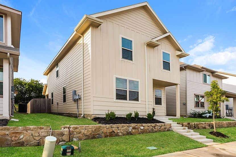 1st image of 5544 Willamette Dr