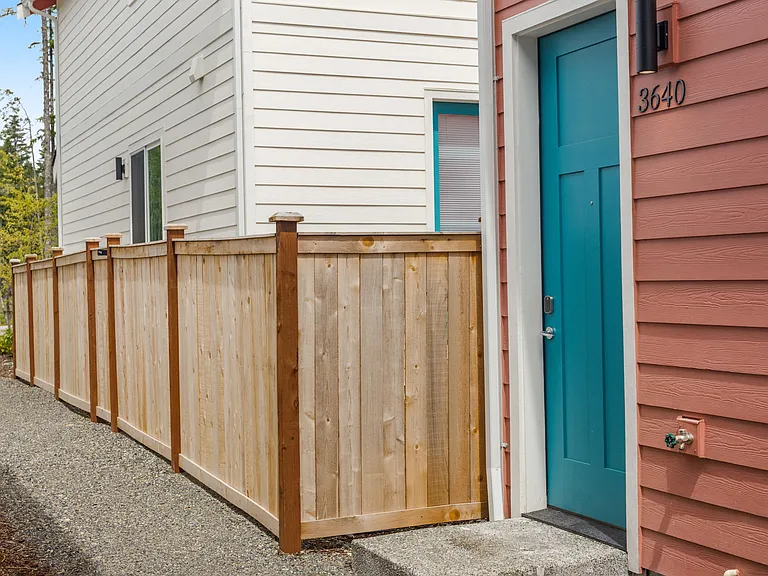 3709 SW Ashwood St — Photo 10
