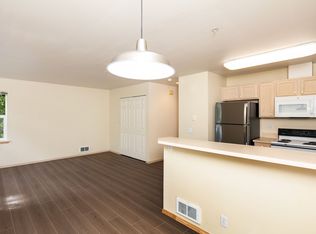 928 N 97th St Apartments, Seattle, WA 98103