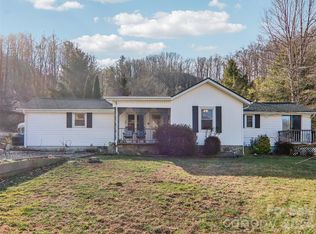 7 Landon Mountain Ln, Weaverville, NC 28787