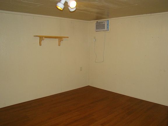 4th image of 9489 Bayou Din Dr