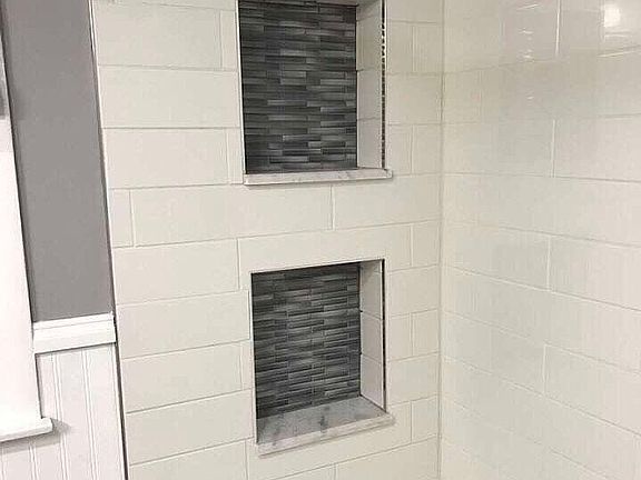 Custom tile cubbies