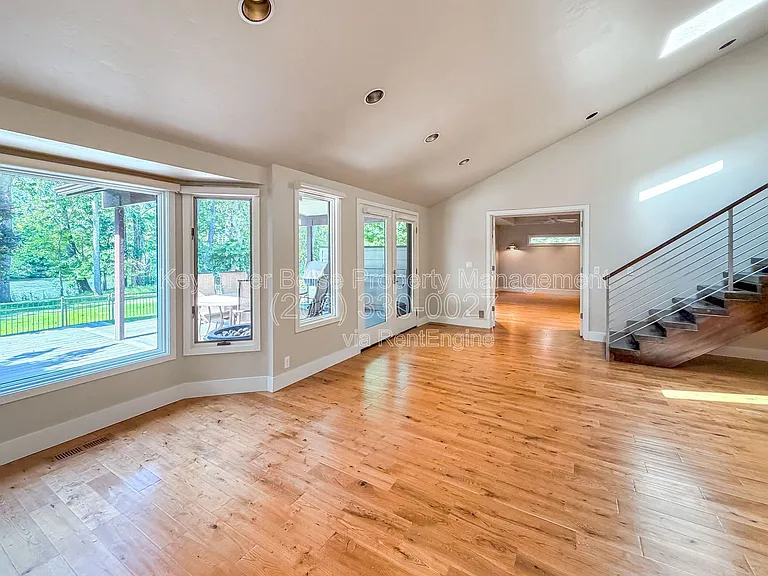 4780 N Riverfront Pl — Photo 5