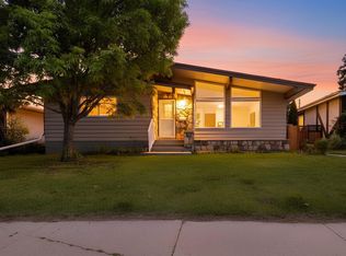 4015 120th St NW, Edmonton, AB T6J 1X7
